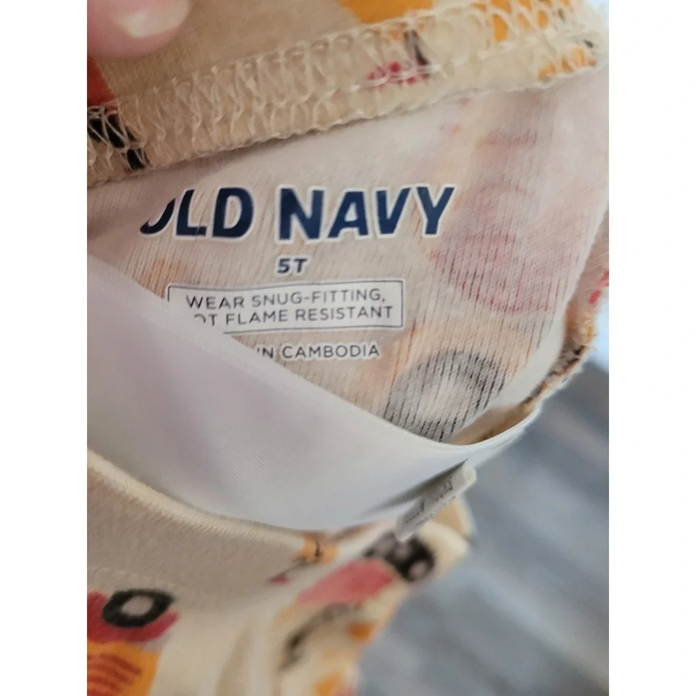 Old Navy Toddler Boys 5T Construction Truck Pajama Set Short Sleeve Cream #3